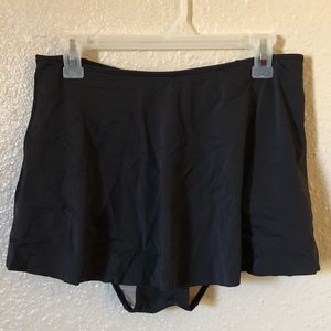 Kortni Jeane short skirt